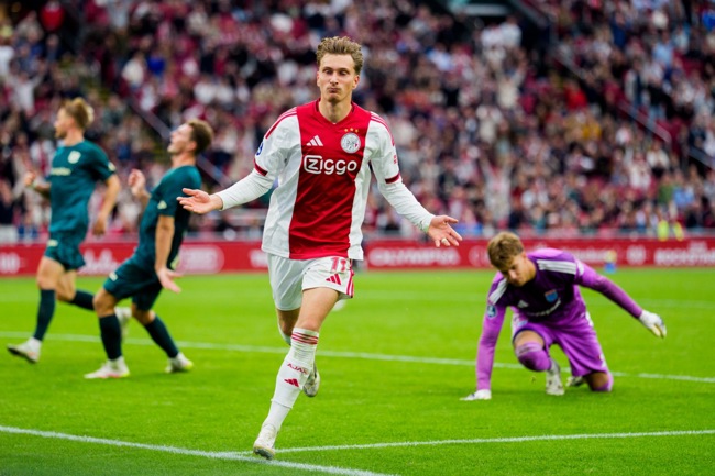 Ajax - PEC