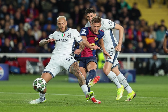 FC Barcelona V FC Internazionale Milano - UEFA Champions League 2024/25 Semi Final First Leg